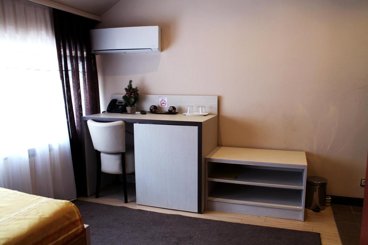 Motel Korzo Bihać Eksteriør bilde
